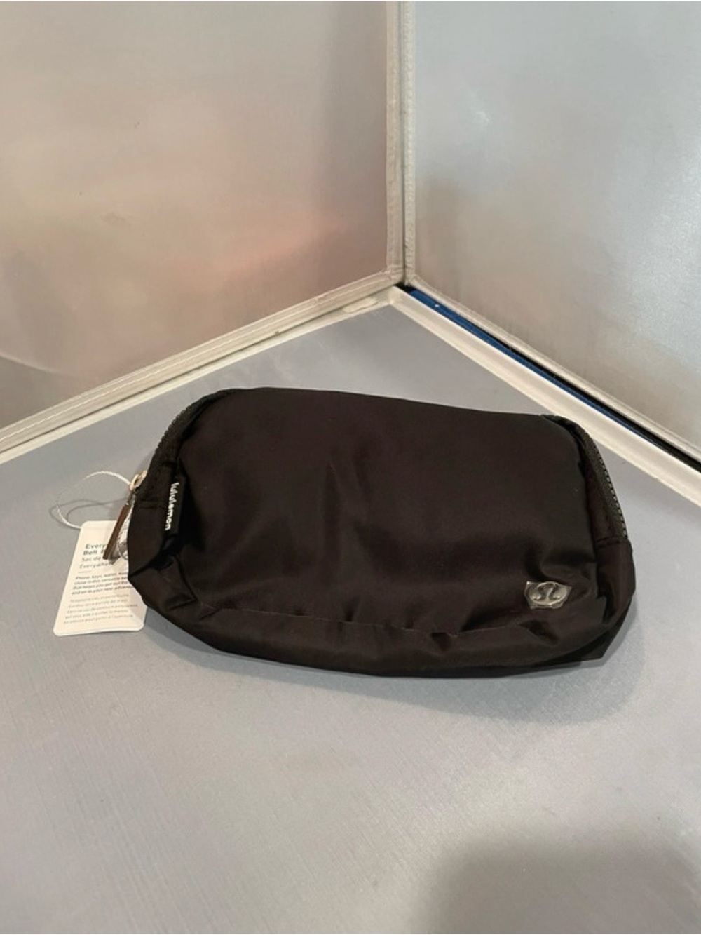 NWT Lululemon 100% Authentic Black Everywhere Belt Bag Purse Pristine!